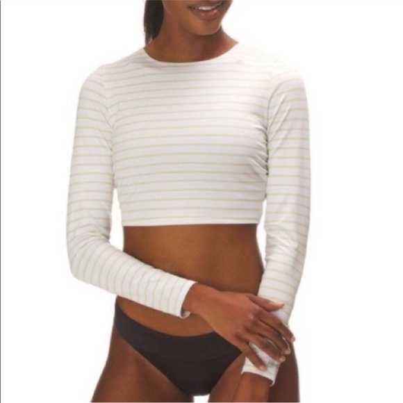 Patagonia Other - NWT - Patagonia Swell Seeker Cropped Rashguard - L